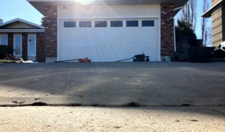 before-rubber-stone-resurfaced-driveway